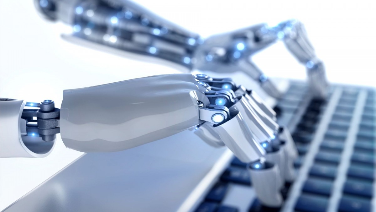 Hơn nửa lưu lượng internet là bot, các cuộc tấn công do máy tính tự học điều khiển tăng 12,5 lần