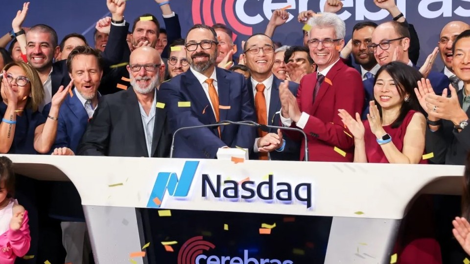 Cerebras IPO bùng nổ, vốn hóa vọt lên 95 tỷ USD