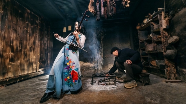NSƯT Dương Thùy Anh ra mắt MV 