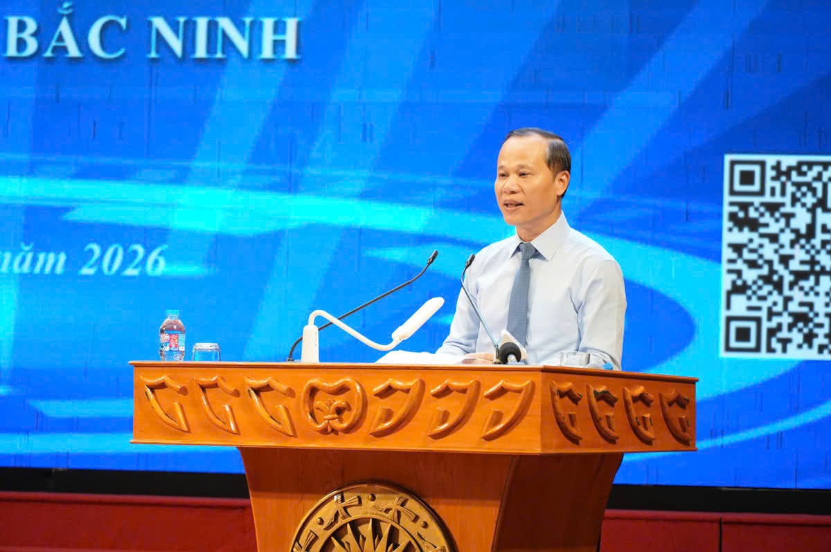 Đồng chí Mai Sơn, Ủy viên Ban Thường vụ Tỉnh ủy, Phó Chủ tịch Thường trực UBND tỉnh, Chủ tịch Hội đồng KHCN&ĐMST tỉnh phát biểu tại hội thảo. Đồng chí Mai Sơn, Ủy viên Ban Thường vụ Tỉnh ủy, Phó Chủ tịch Thường trực UBND tỉnh, Chủ tịch Hội đồng KHCN&ĐMST tỉnh phát biểu tại hội thảo.