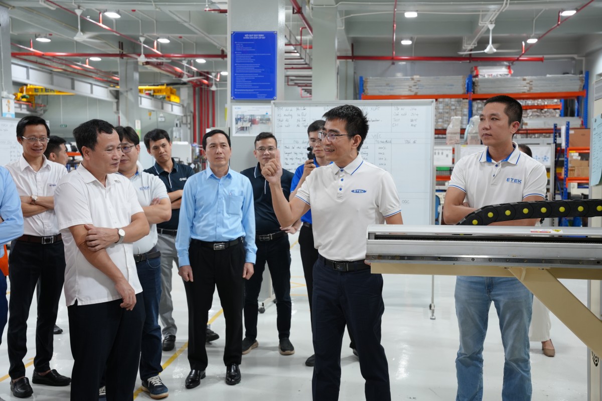 ETEK phối hợp Trường Cao đẳng Công nghệ Hà Tĩnh đào tạo sinh viên Cơ điện tử tại doanh nghiệp