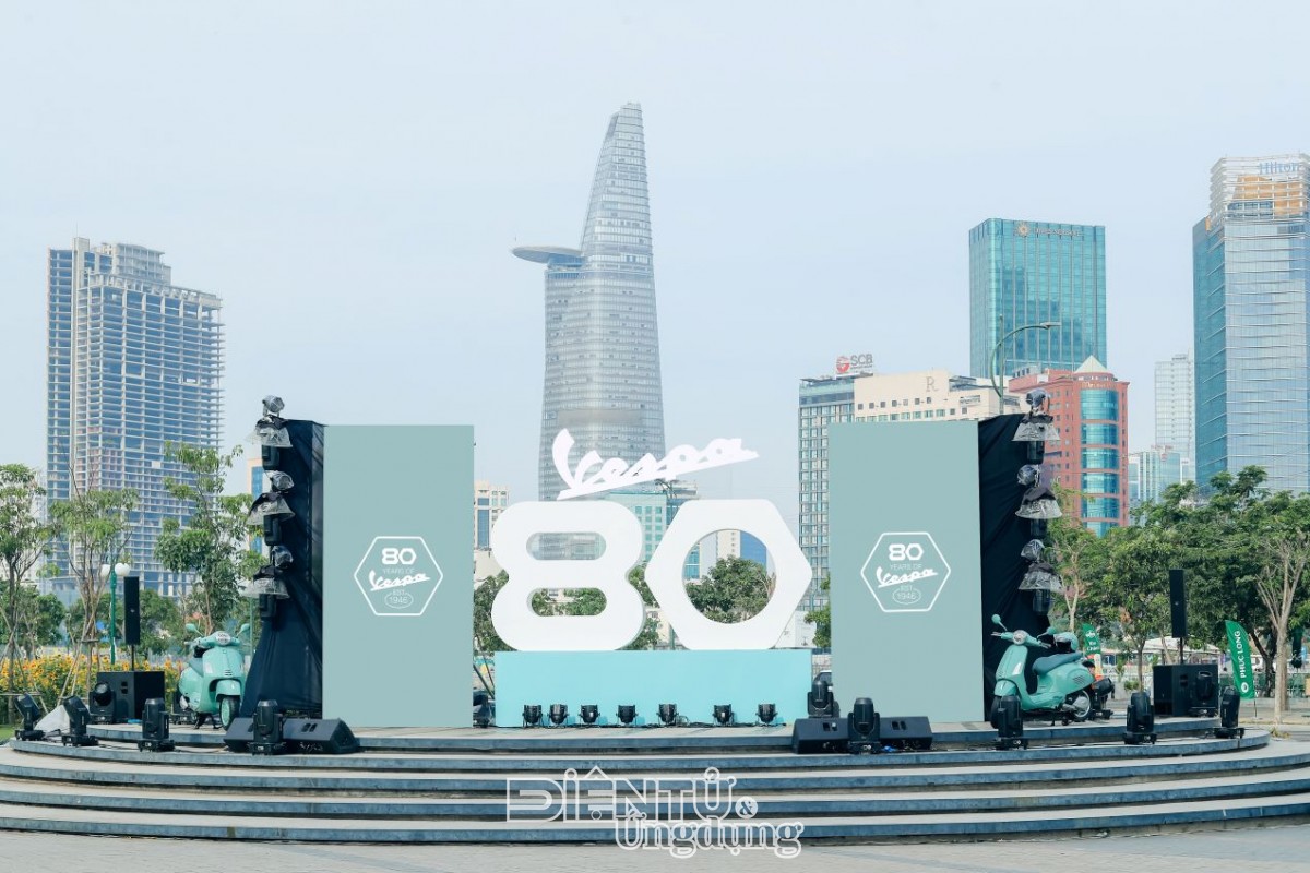 Vespa ra mắt BST đặc biệt nhân dịp kỷ niệm 80 năm Vespa Vespa ra mắt BST đặc biệt nhân dịp kỷ niệm 80 năm Vespa