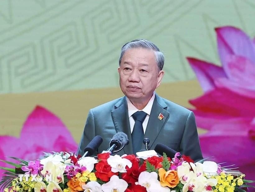 Tổng Bí thư, Chủ tịch nước Tô Lâm phát biểu tại Lễ kỷ niệm 120 năm ngày truyền thống Đại học Quốc gia Hà Nội sáng 16/5, nhấn mạnh yêu cầu làm chủ các công nghệ lõi như AI, bán dẫn và dữ liệu lớn.
