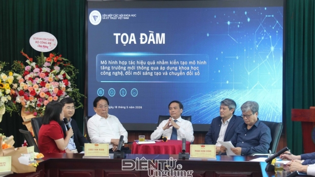 Thể chế vẫn là 