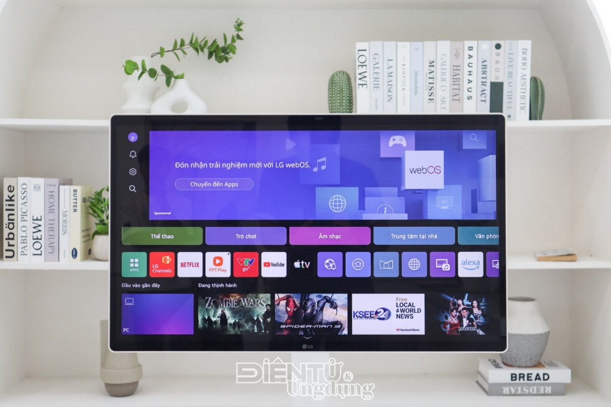 LG Swing Smart Monitor