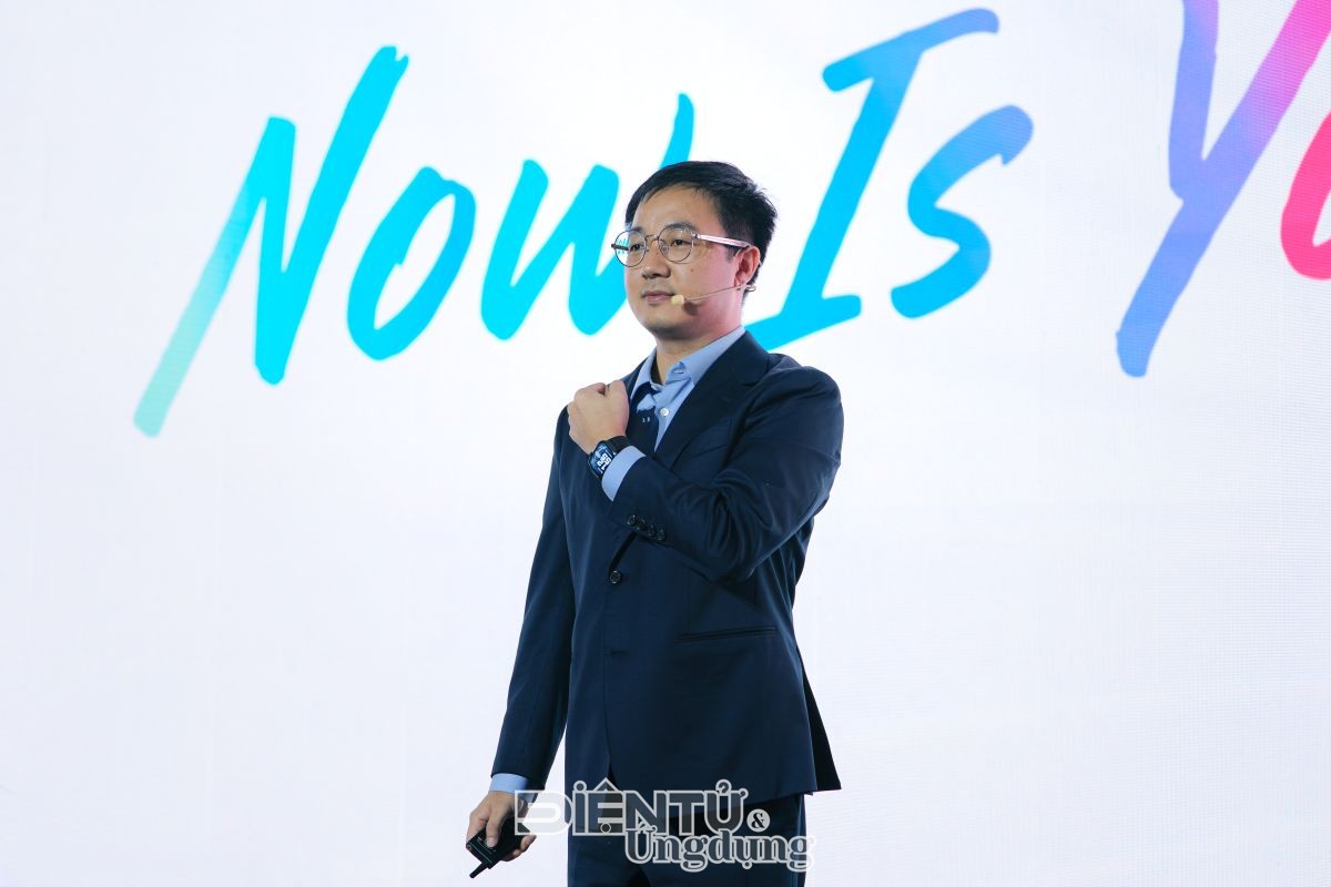 Huawei chính thức ra mắt WATCH FIT 5 Series tại Việt Nam Huawei chính thức ra mắt WATCH FIT 5 Series tại Việt Nam