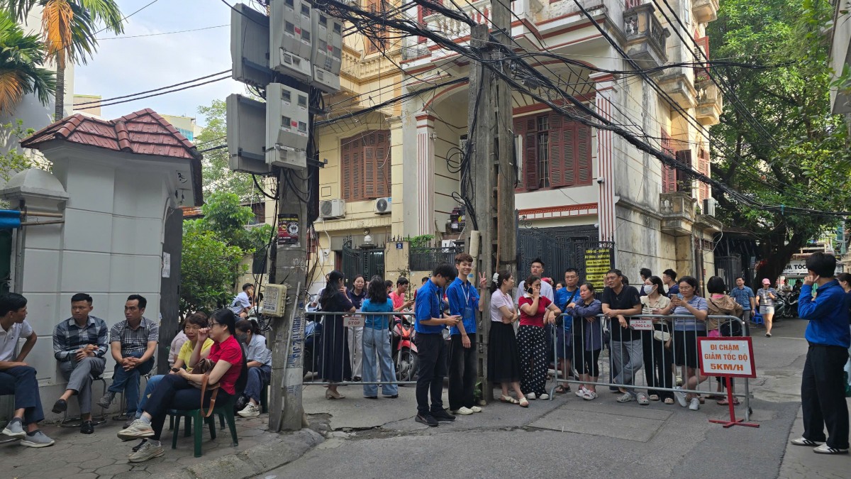 Hà Nội bước vào kỳ thi lớp 10 lớn nhất lịch sử: Công nghệ đồng hành cùng thí sinh