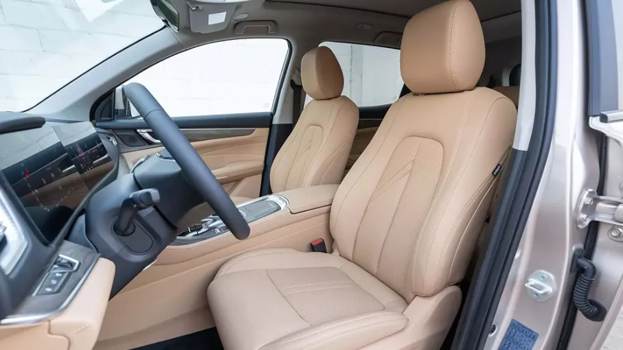 Thiết kế nội thất của DFSK E5 Hybrid