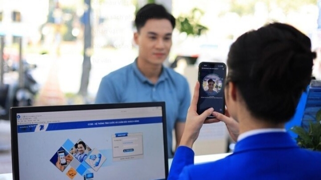 Đổi smartphone từ 15/6, thuê bao di động phải xác thực lại khuôn mặt