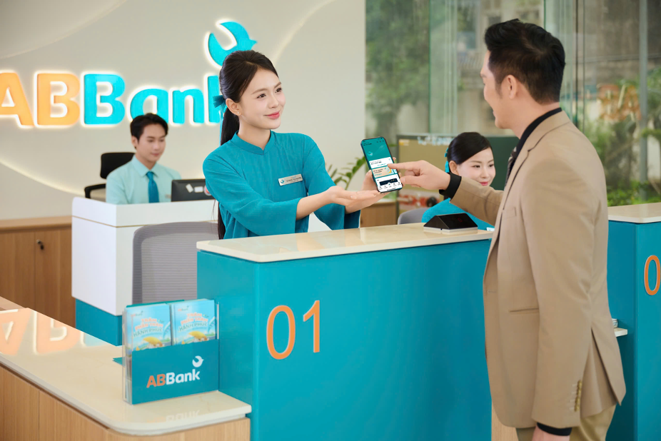 ABBank khẳng định vị thế ngân hàng số với giải 'Dịch vụ số xuất sắc' năm 2026