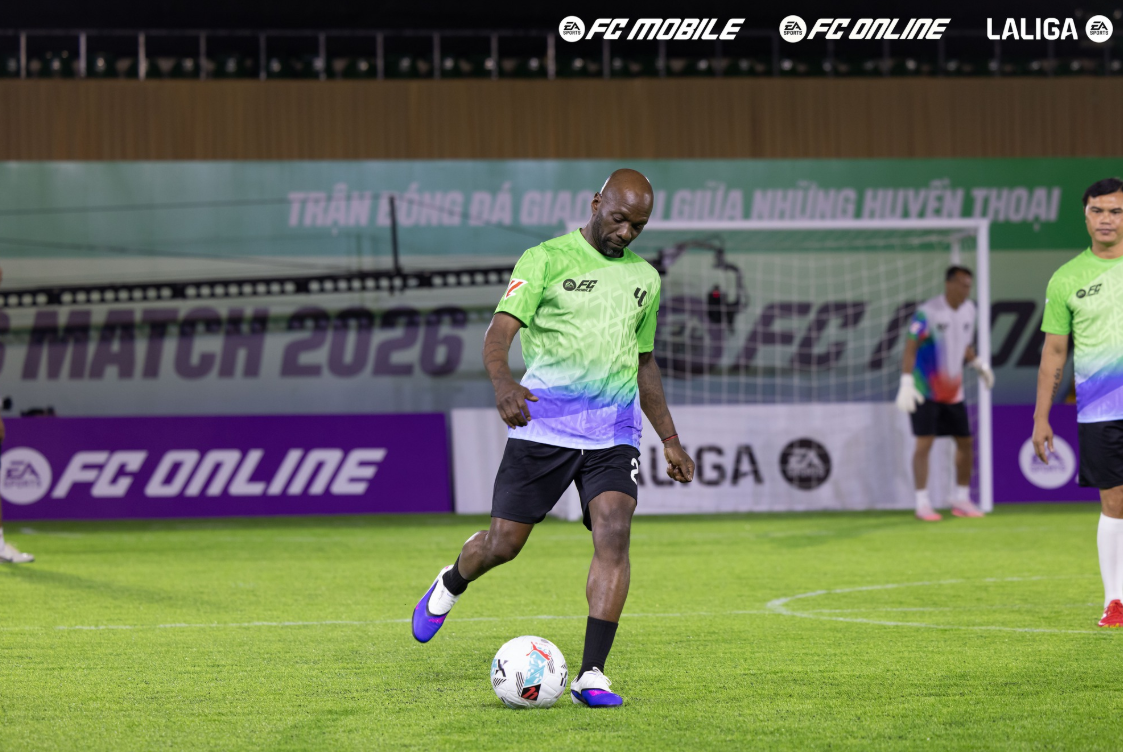 Cựu cầu thủ Claude Makélélé tại Legend Match 2026. Ảnh: Garena Cựu cầu thủ Claude Makélélé tại Legend Match 2026. Ảnh: Garena