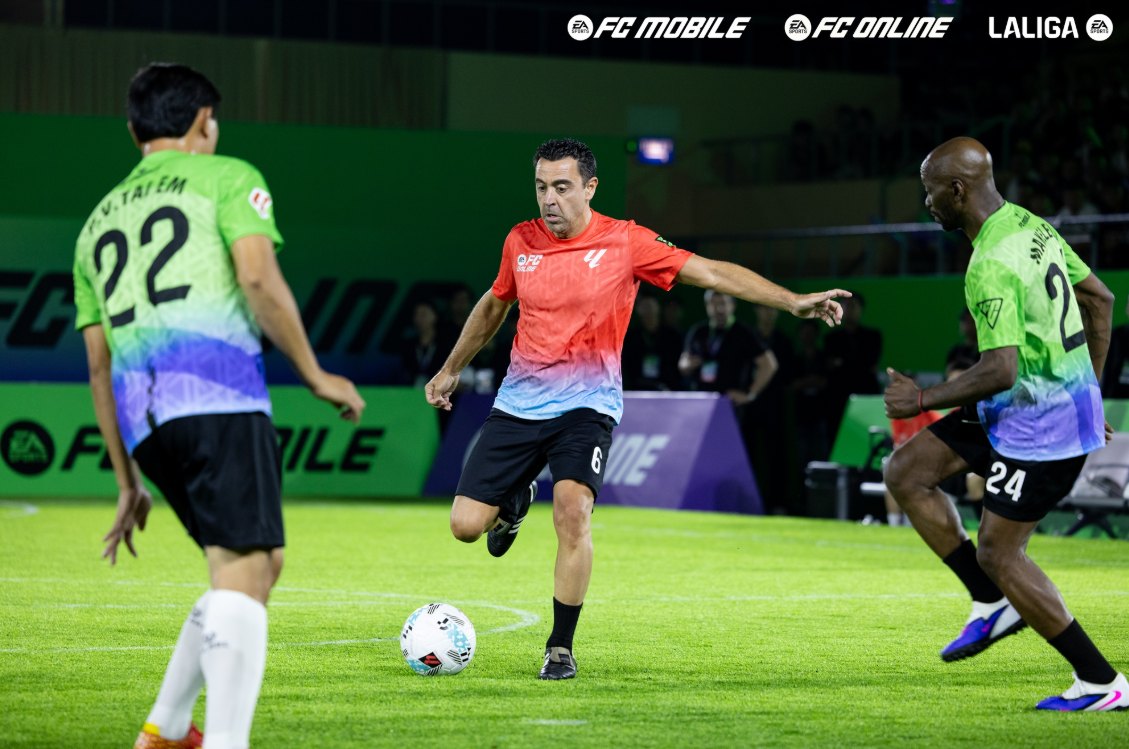 Cựu cầu thủ Xavier Hernández tại Legend Match 2026. Ảnh: Garena Cựu cầu thủ Xavier Hernández tại Legend Match 2026. Ảnh: Garena