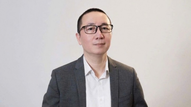Gần 30 năm lên xuống cùng VN-Index