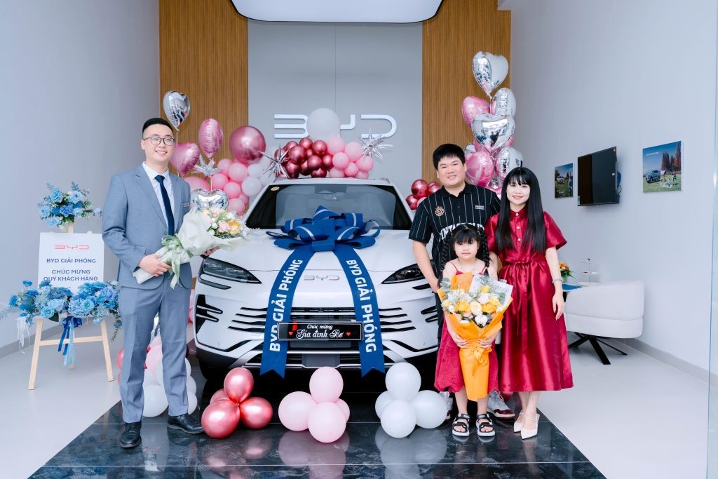 BYD Việt Nam khai trương 2 showroom mới tại Hà Nội và Đà Lạt