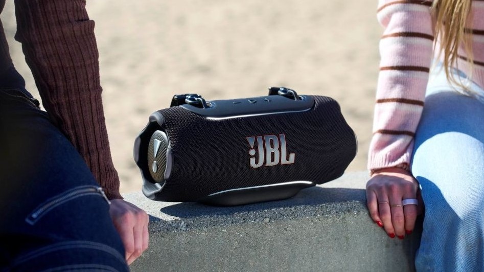 Chào mùa hè rực rỡ, JBL Xtreme 5 và JBL Go 5 chính thức lên kệ