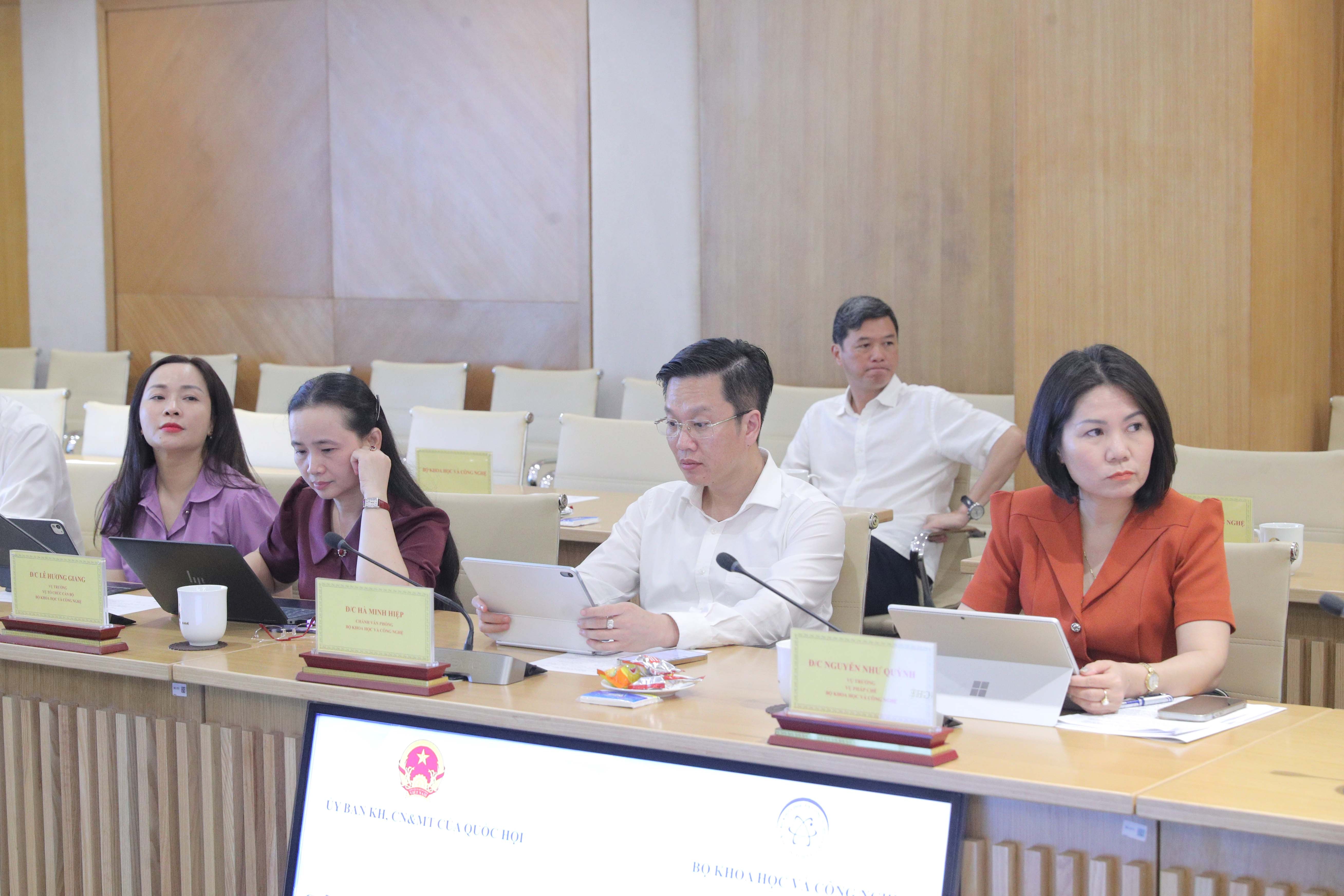 Các đại biểu dự 1