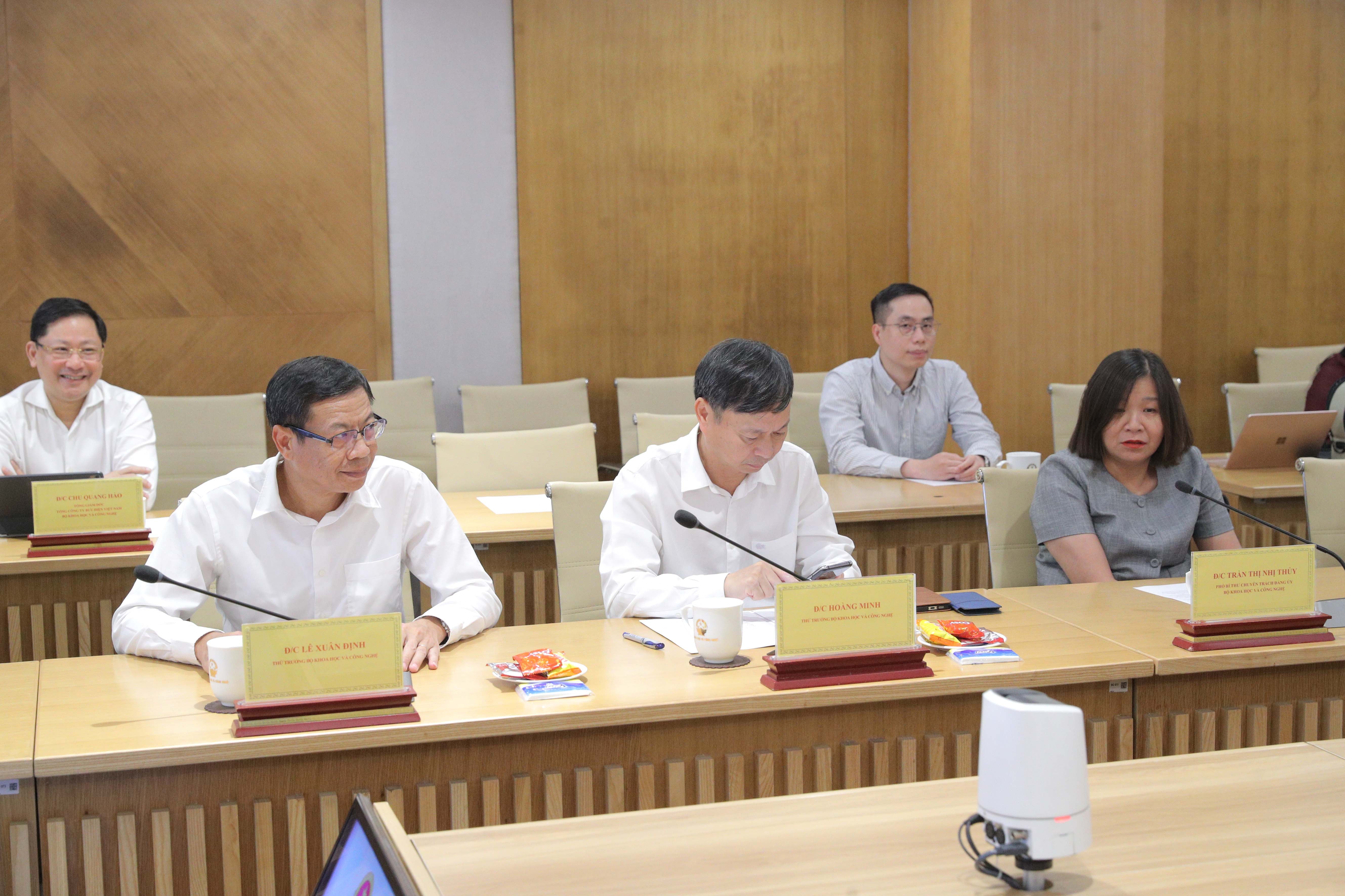 Các đại biểu dự 2