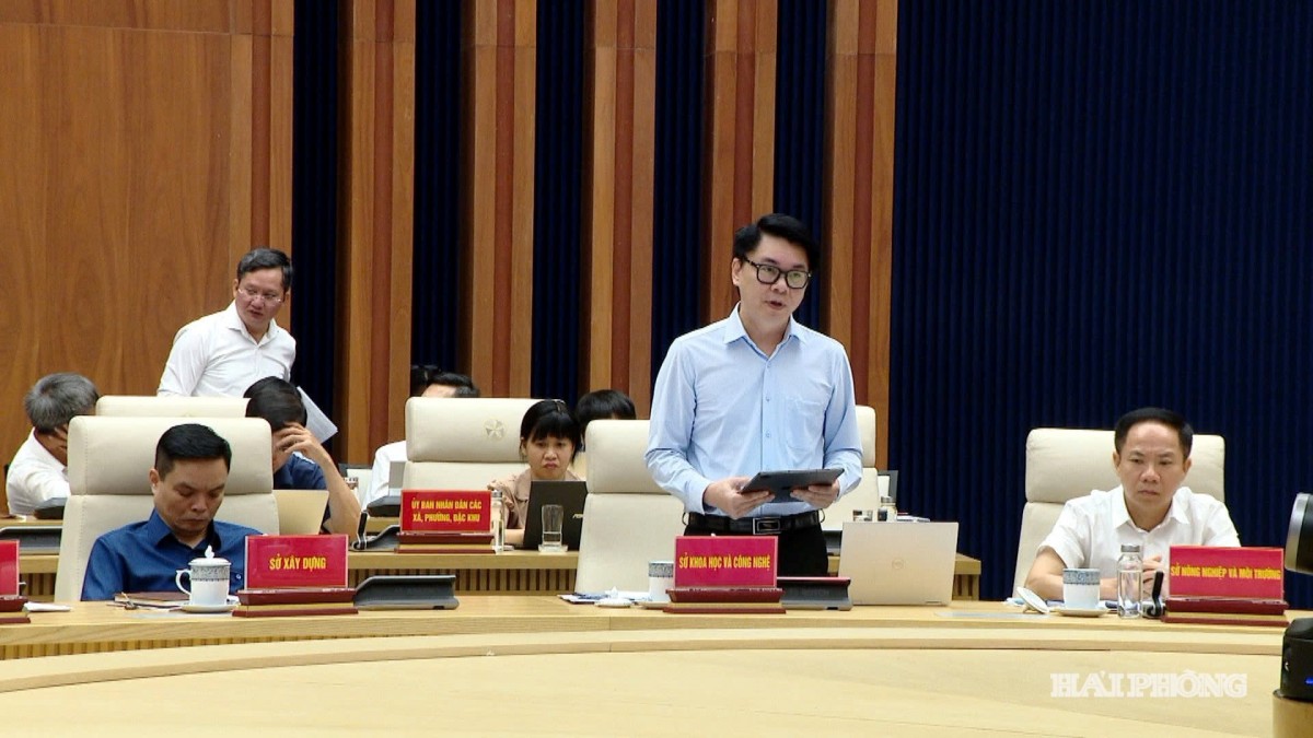 Giám đốc Sở Khoa học và Công nghệ phát biểu tại cuộc họp. Nguồn ảnh: Báo Hải Phòng Giám đốc Sở Khoa học và Công nghệ phát biểu tại cuộc họp. Nguồn ảnh: Báo Hải Phòng