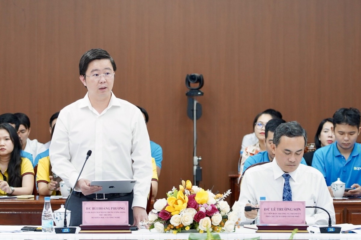 Thứ trưởng Bộ KH&CN Bùi Hoàng Phương phát biểu tại Hội nghị. Thứ trưởng Bộ KH&CN Bùi Hoàng Phương phát biểu tại Hội nghị.