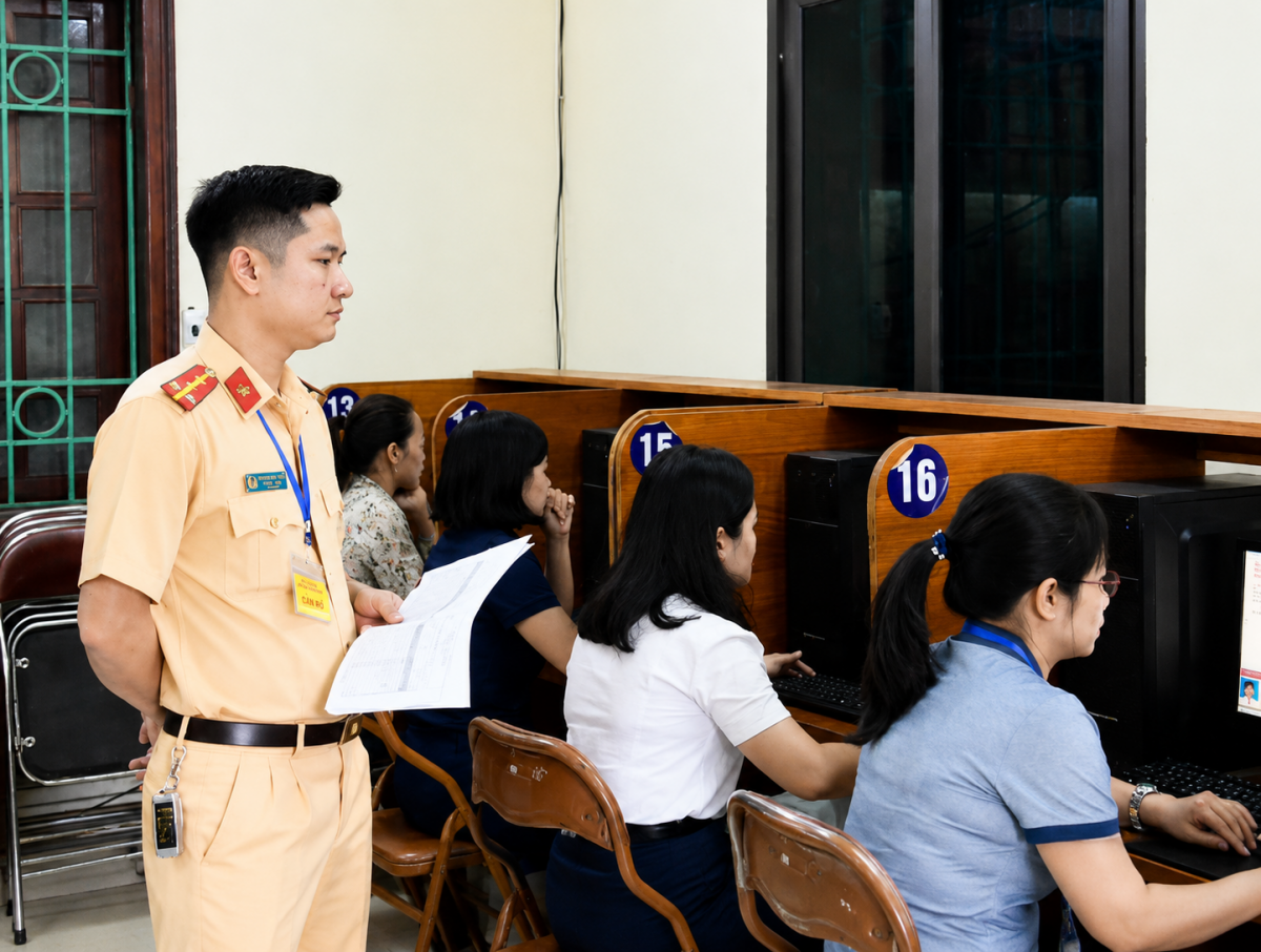Ứng dụng công nghệ số trong sát hạch lái xe: Hướng tới đánh giá thực chất năng lực người học