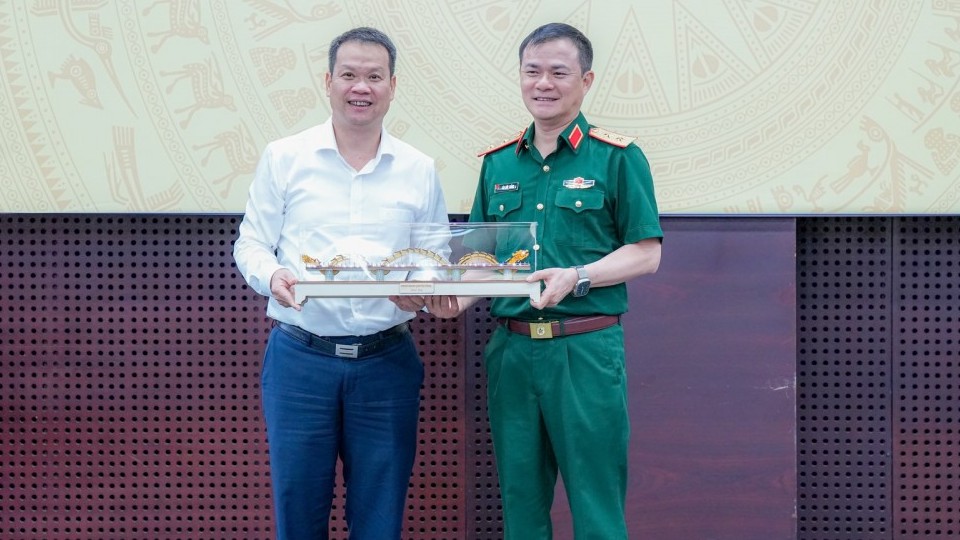 Đà Nẵng và Viettel hợp tác phát triển khoa học, công nghệ và chuyển đổi số giai đoạn 2026 - 2030
