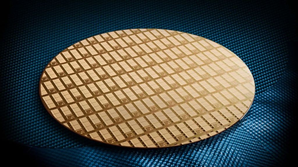 Công ty Trung Quốc tuyên bố làm chip quang không cần máy quang khắc DUV