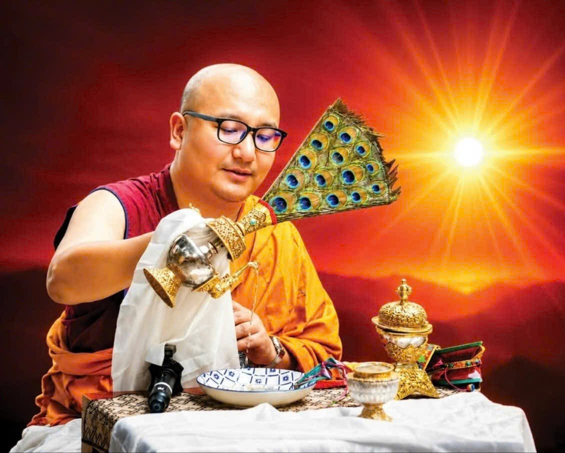 Tôn sư Siling Tongkhor Rinpoche XIV chủ trì chuỗi pháp hội đặc biệt tại Hà Nội Tôn sư Siling Tongkhor Rinpoche XIV chủ trì chuỗi pháp hội đặc biệt tại Hà Nội