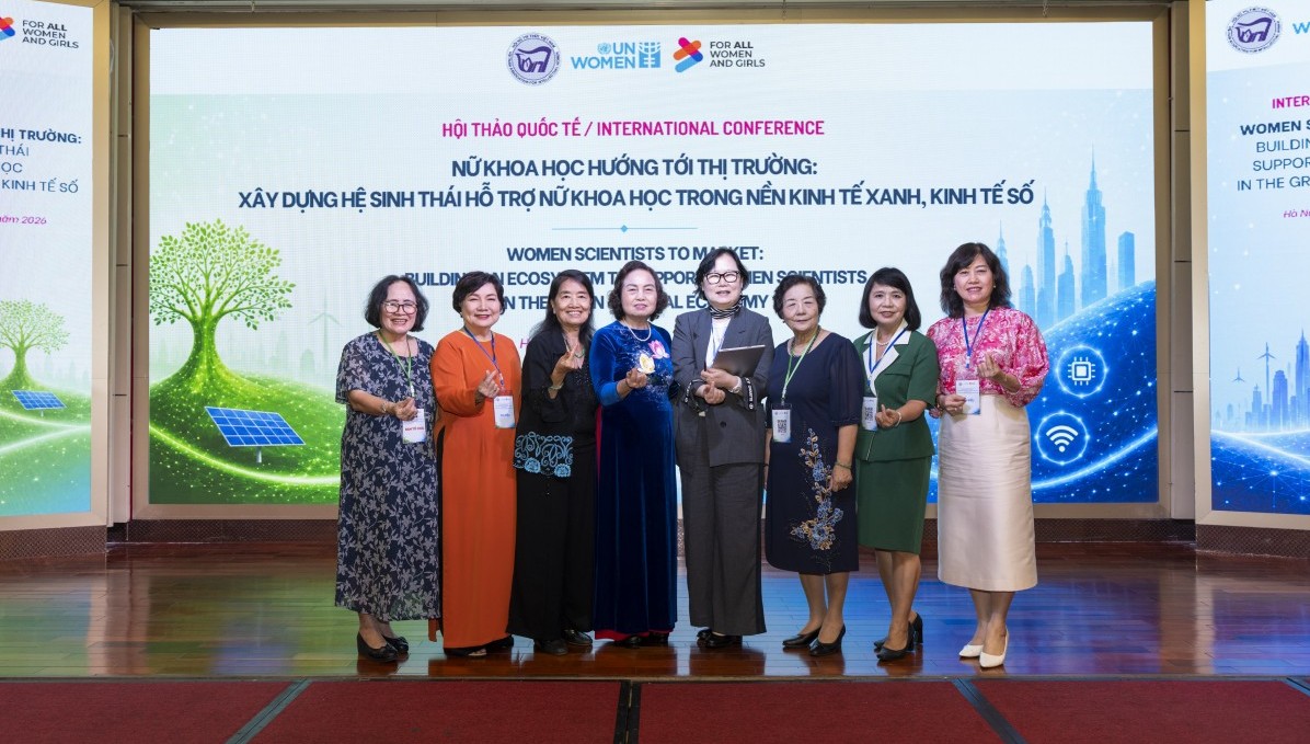 Kết nối khoa học với thị trường, thúc đẩy vai trò của nữ trí thức Việt Nam