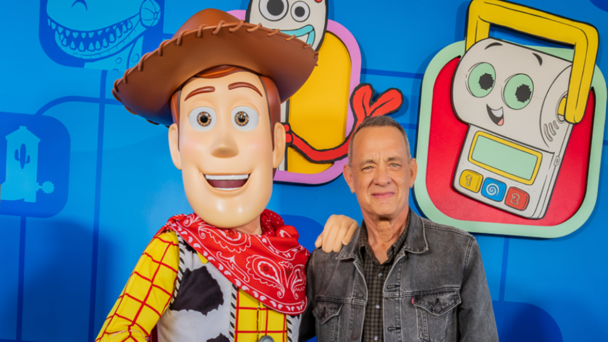 Nam diễn viên Tom Hanks, người lồng tiếng nhân vật Woody trong Toy Story 5