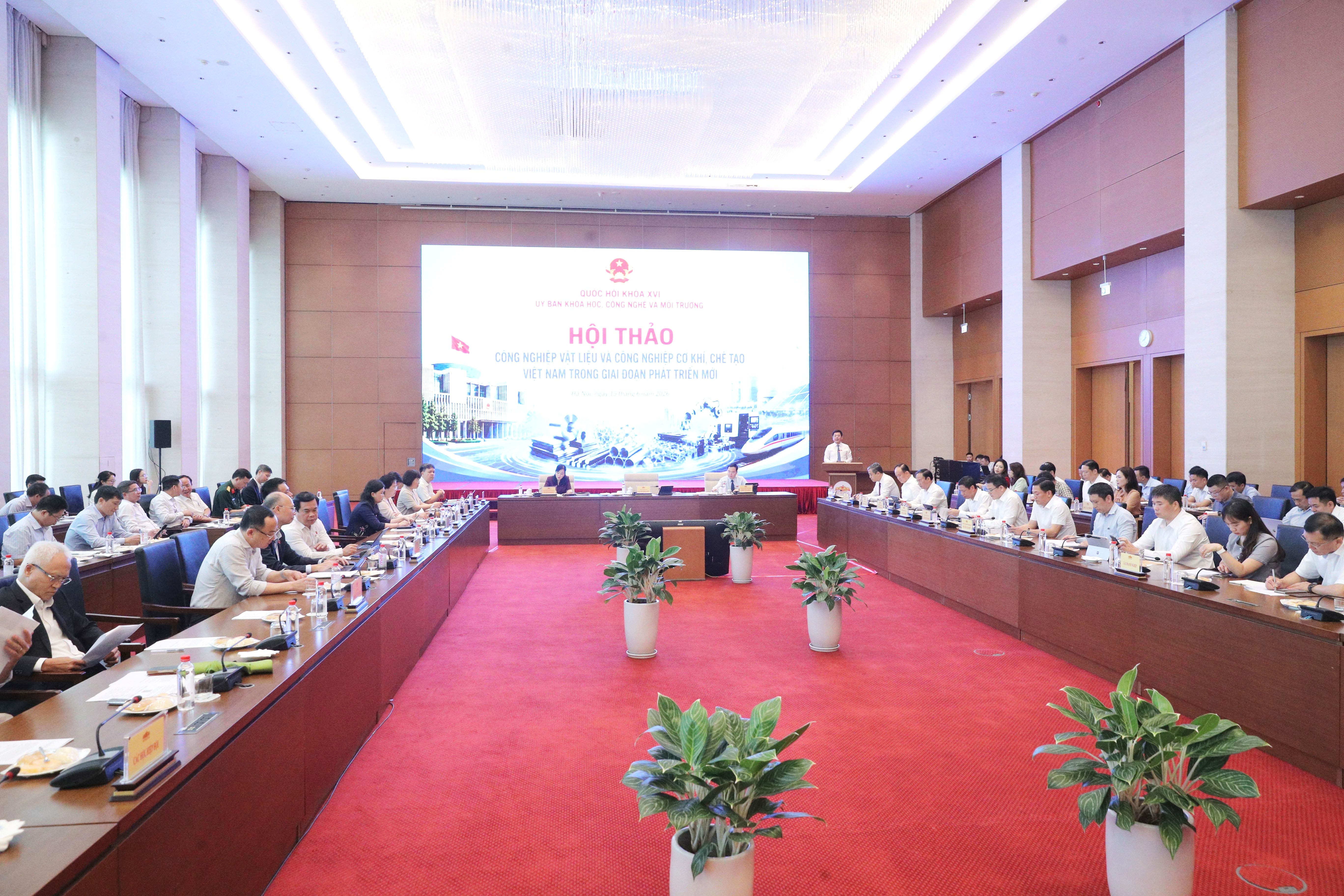 Quang cảnh hội thảo. (Ảnh: daibieunhandan.vn)