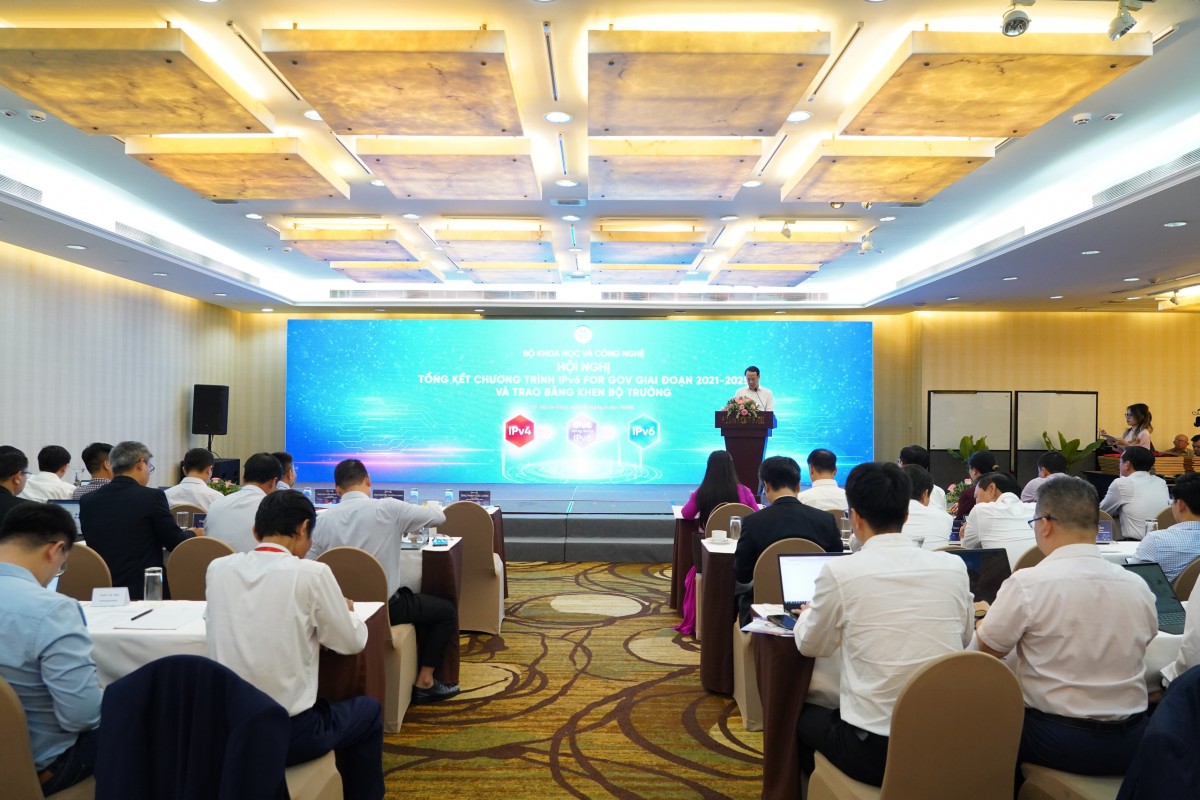 Toàn cảnh Hội nghị. Toàn cảnh Hội nghị.