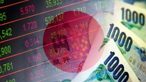 Vì sao 72,8 tỷ USD và tăng lãi suất vẫn chưa cứu được đồng yên?