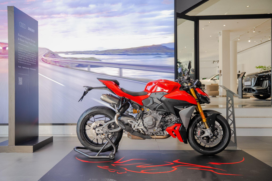 Ducati Việt Nam giới thiệu Panigale V2 S và Streetfighter V2 S 2026 với động cơ V2 thế hệ mới Ducati Việt Nam giới thiệu Panigale V2 S và Streetfighter V2 S 2026 với động cơ V2 thế hệ mới