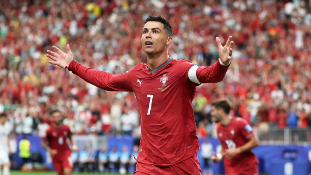 World Cup 2026: Ronaldo tỏa sáng với cú đúp lịch sử World Cup 2026: Ronaldo tỏa sáng với cú đúp lịch sử