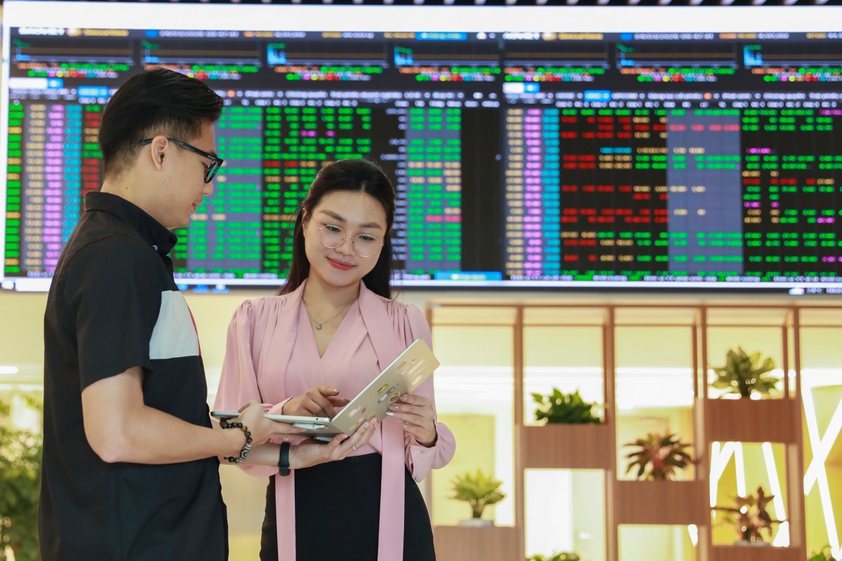 Nhận định chứng khoán 25/6: VN-Index thử thách vùng cản 1.890 điểm