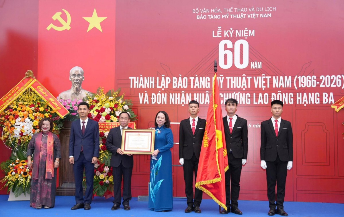 Bảo tàng Mỹ thuật Việt Nam đón nhận Huân chương Lao động hạng Ba nhân kỷ niệm 60 năm thành lập
