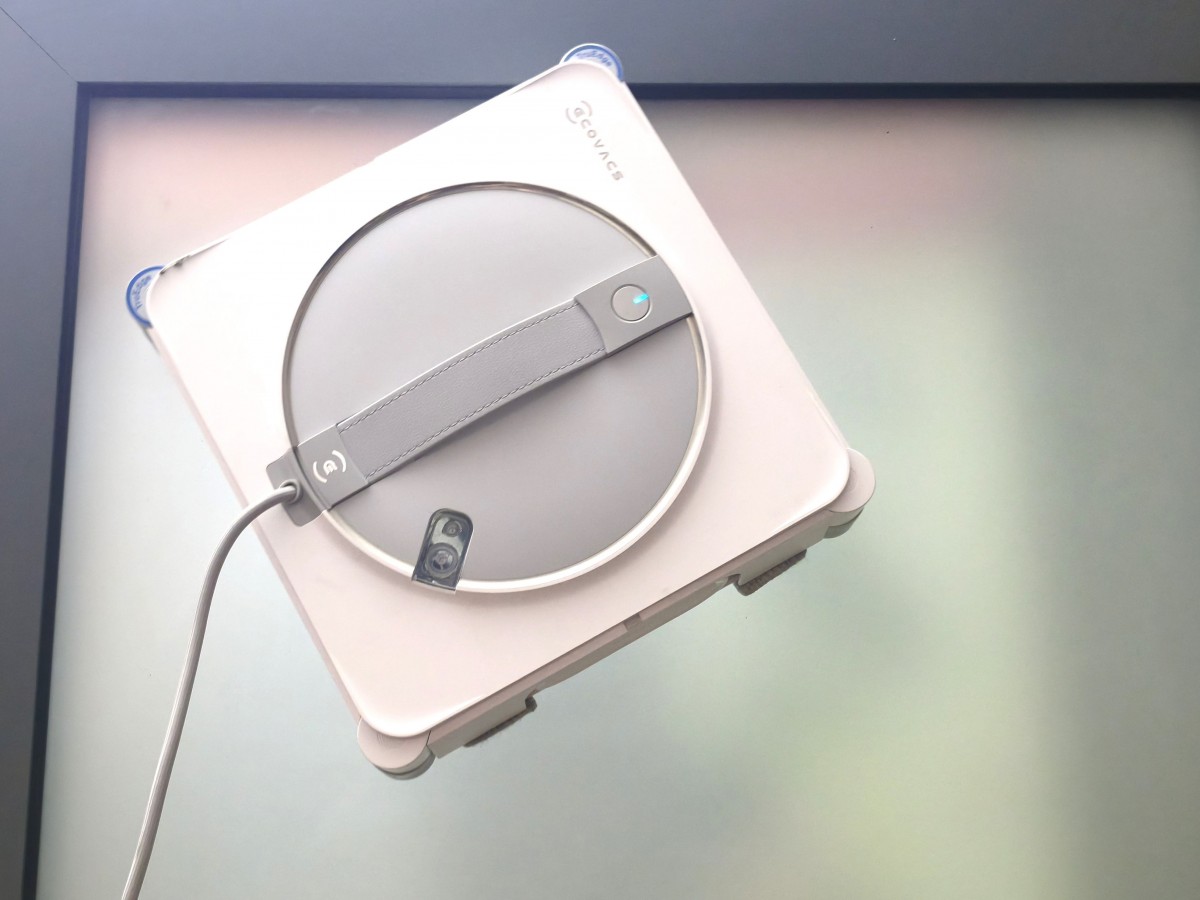 Ecovacs Winbot W2S Omni