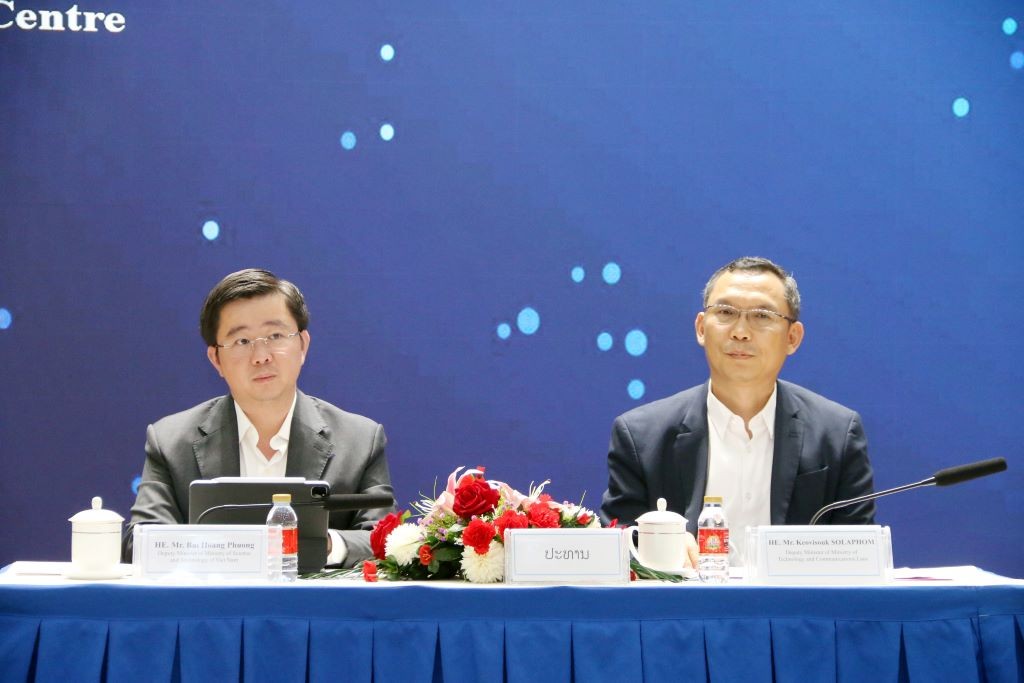 Thúc đẩy hợp tác Việt Nam - Lào về phát triển hạ tầng tin cậy số và ứng dụng chữ ký số
