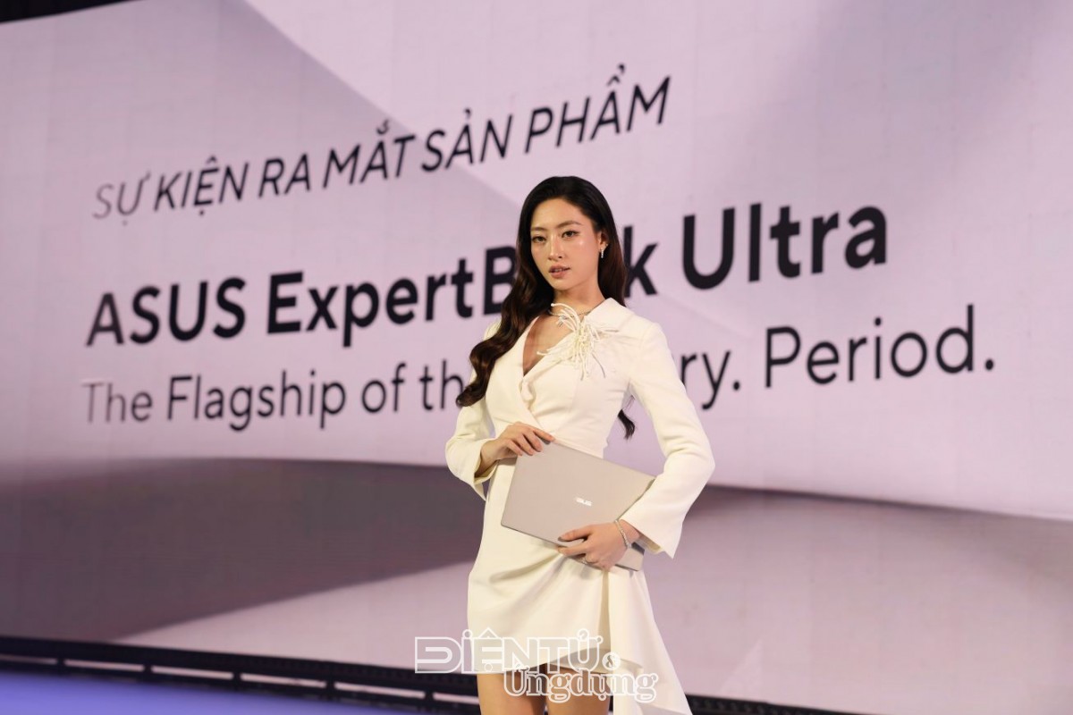 ASUS ra mắt ExpertBook Ultra,