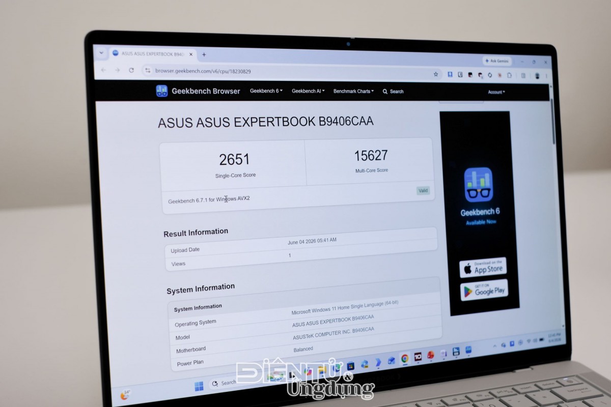 Cận cảnh ExpertBook Ultra