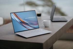 Cận cảnh ExpertBook Ultra, chiếc laptop chuẩn mực mới dành cho doanh nghiệp của ASUS