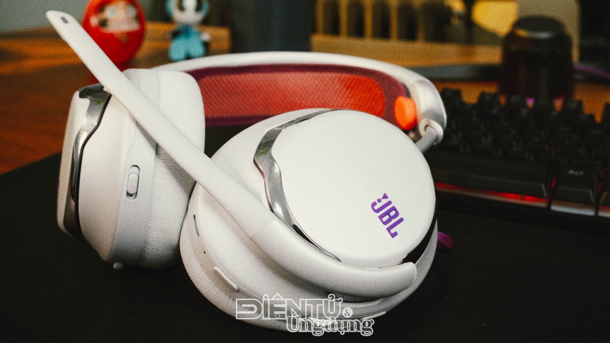 JBL Quantum 950