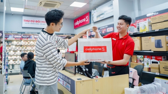 CellphoneS giảm ngay 3 triệu đồng cho các tân sinh viên