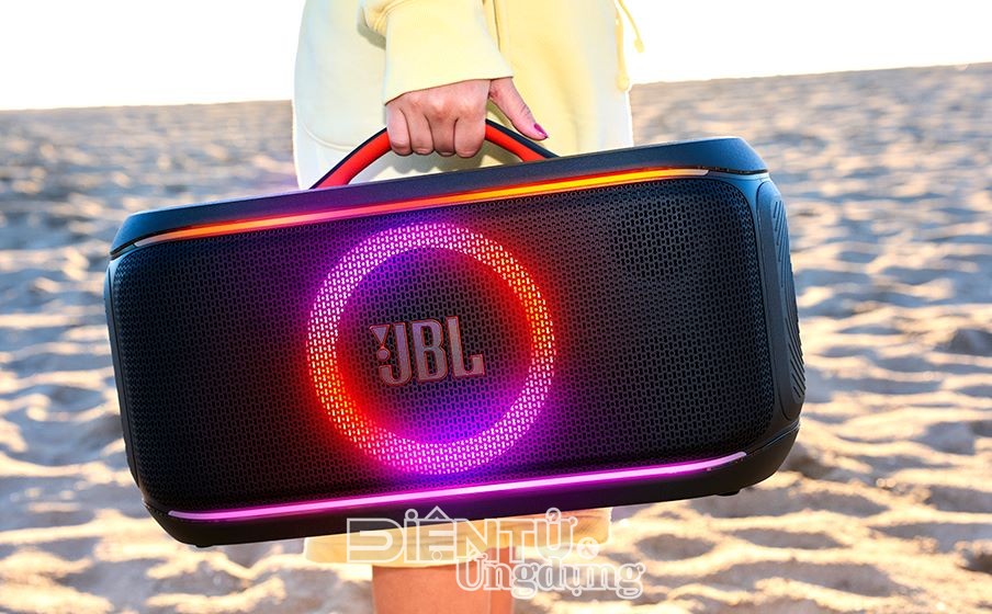 JBL ra mắt bộ đôi loa di động mới, mang “sân khấu đến mọi cuộc vui”