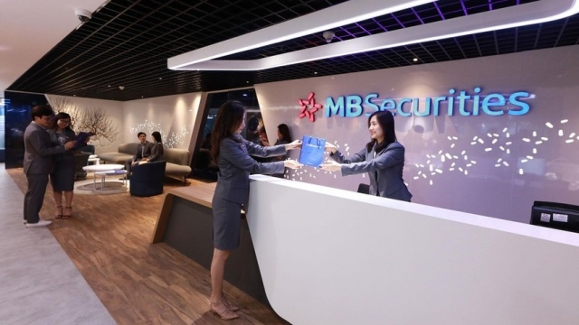 MBS bị đình chỉ dịch vụ hợp tác ngân hàng cho vay margin 2,5 tháng, phạt 340 triệu đồng