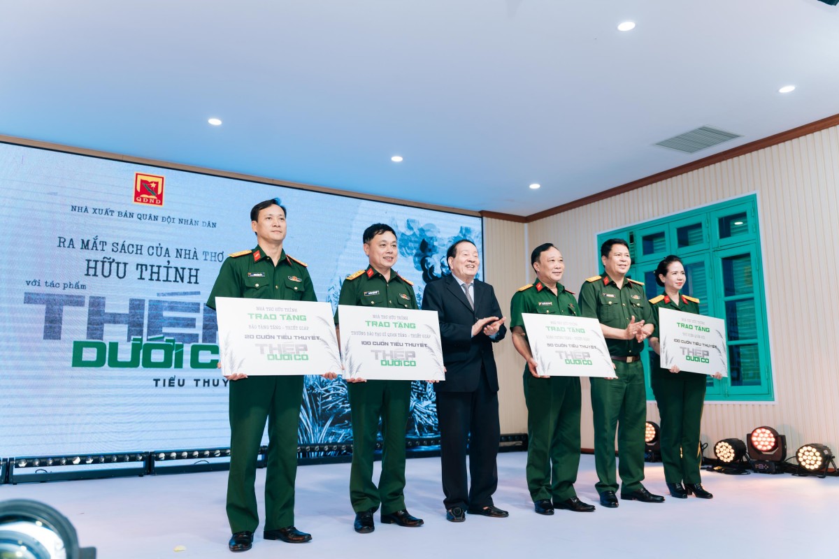 Tiểu thuyết “Thép dưới cỏ” - góc nhìn về sự kiện Tà Mây - Làng Vây hôm nay