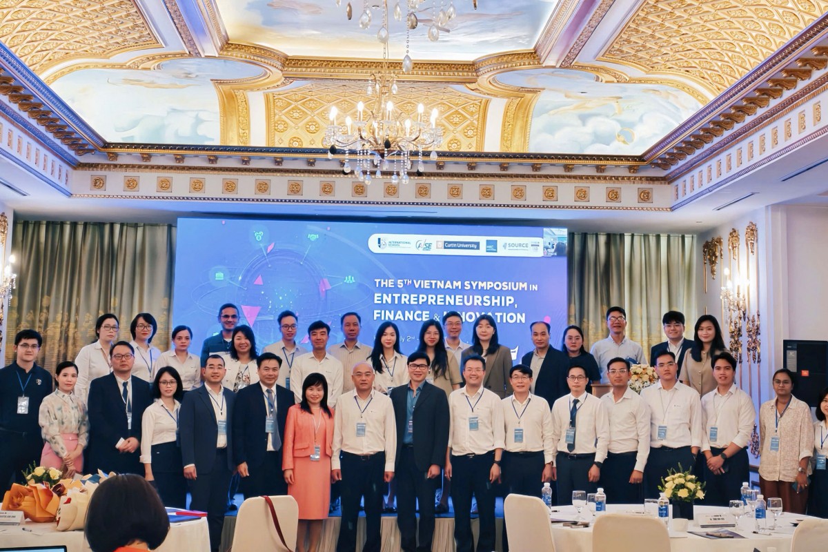 Các đại biểu tham dự Hội thảo (ảnh: https://daibieunhandan.vn)