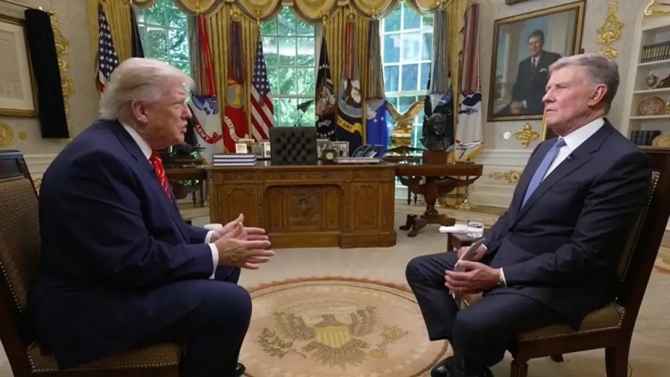 Ông Trump tiết lộ cách quản lý tài sản, muốn cải tổ Fed