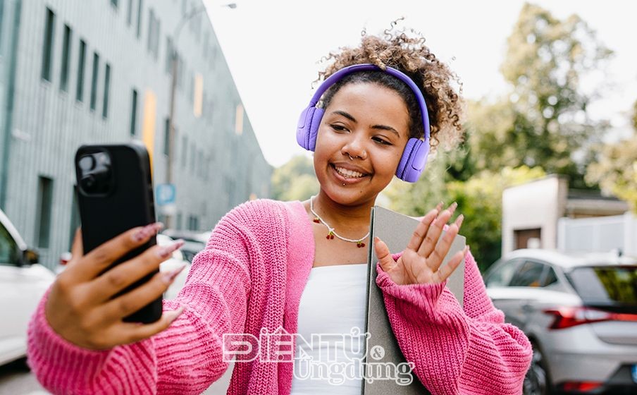 Tiếp tục với dải sản phẩm chào hè, JBL mở bán bộ tứ tai nghe JBL Tune thế hệ mới Tiếp tục với dải sản phẩm chào hè, JBL mở bán bộ tứ tai nghe JBL Tune thế hệ mới