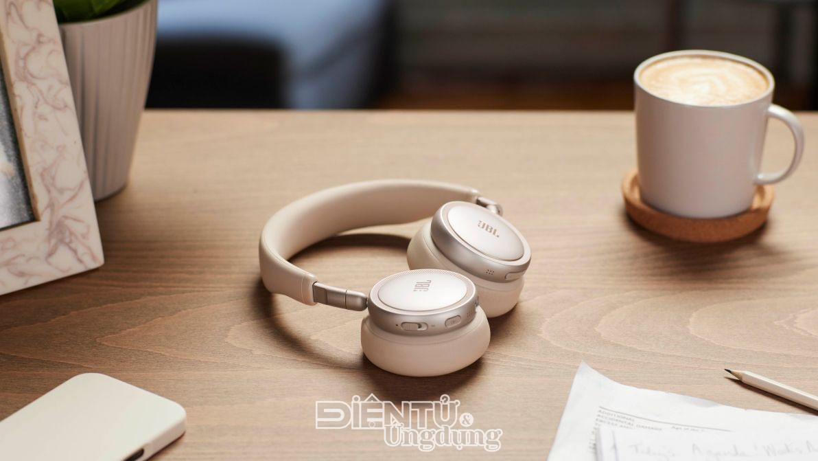 JBL Live 680NC
